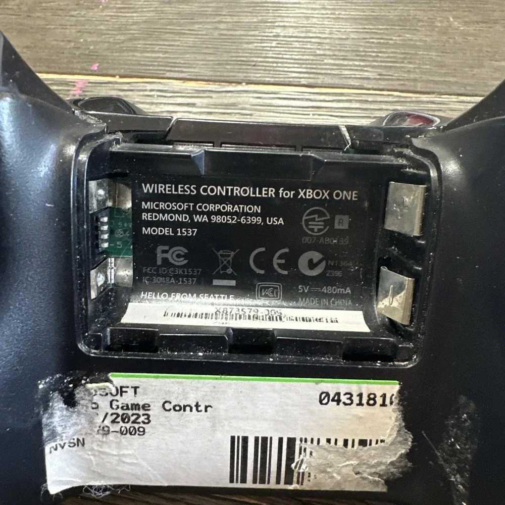 Microsoft Xbox One‎ Wireless Controller Official OEM Black Model 1537 Untested